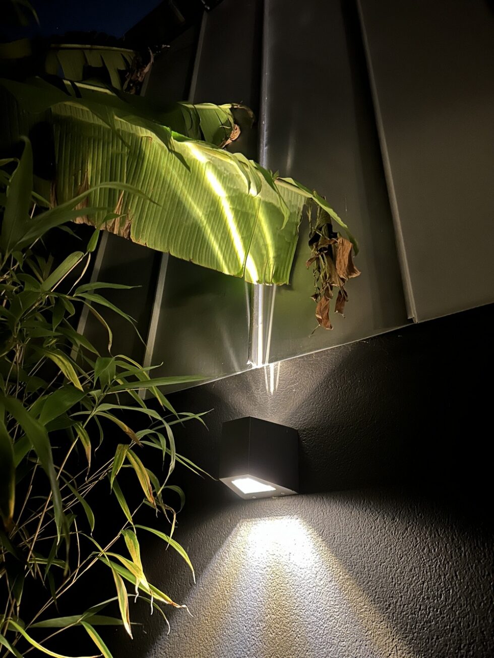 lumière extérieure ventroux proche bain de bretagne