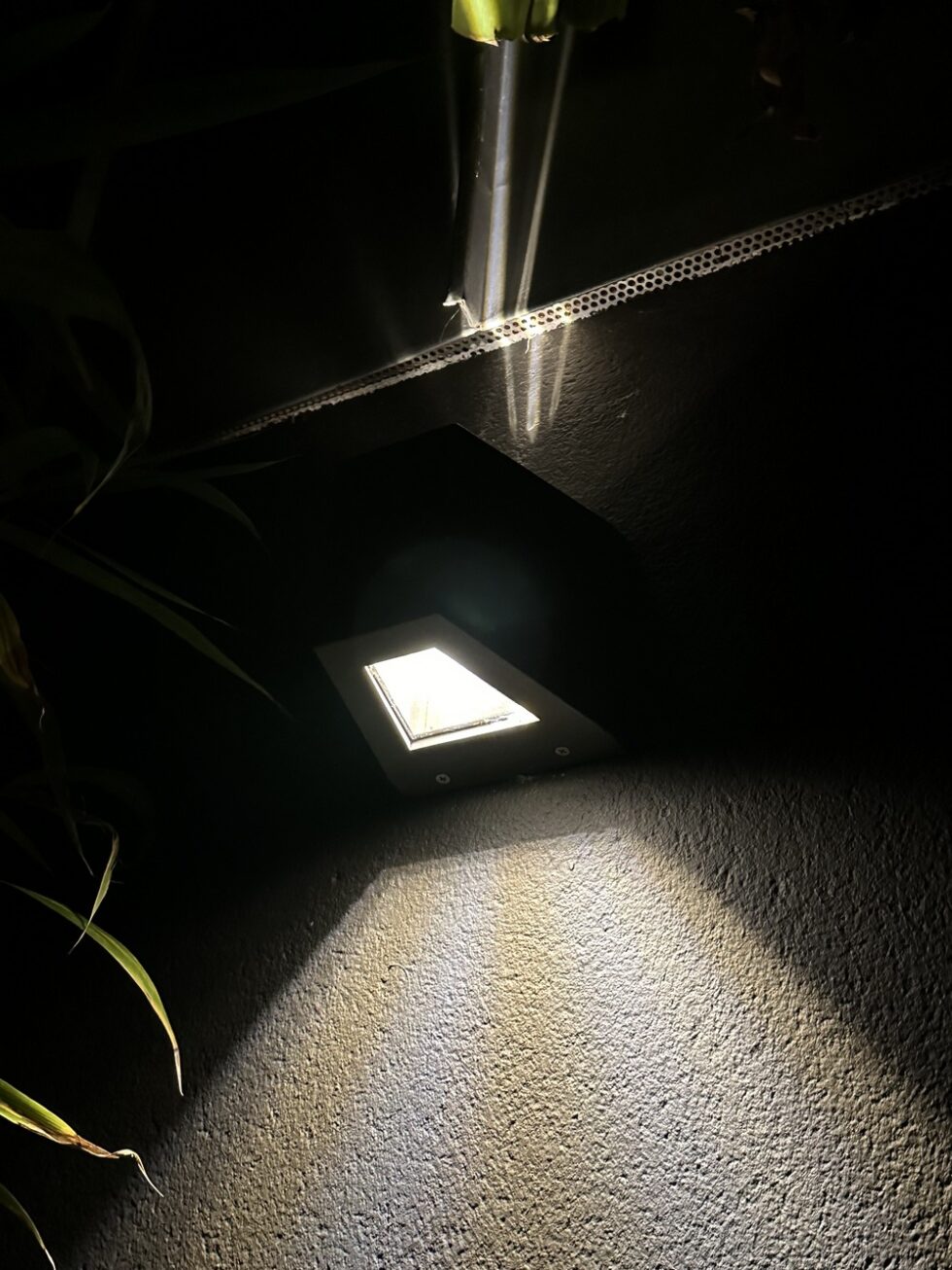 spot posé par électricien ille et vilaine